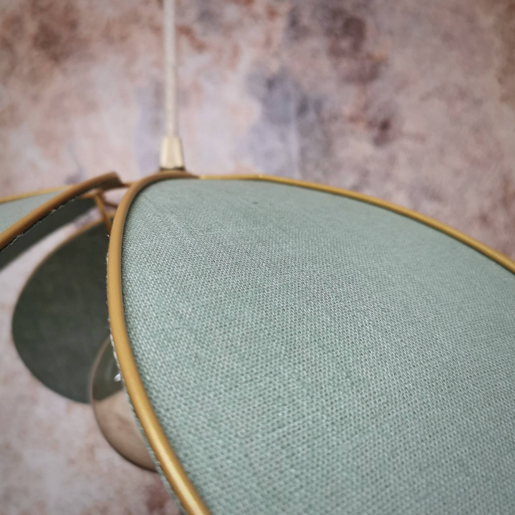 Flower suspension metal structure 6 petals in celadon green linen