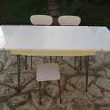 Table formica blanc vintage, 2 chaises & 1 tabouret