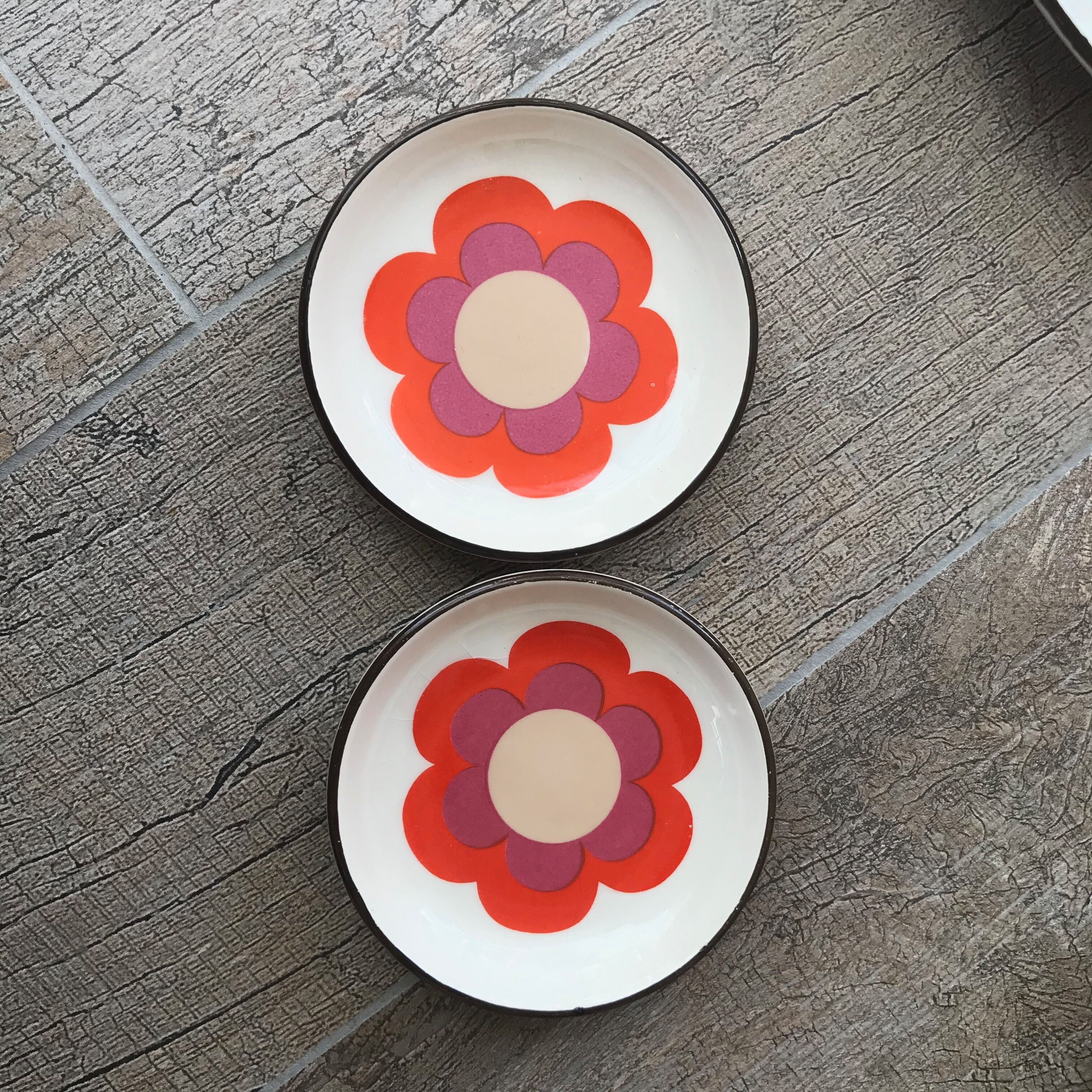 Gien porcelain cheese service