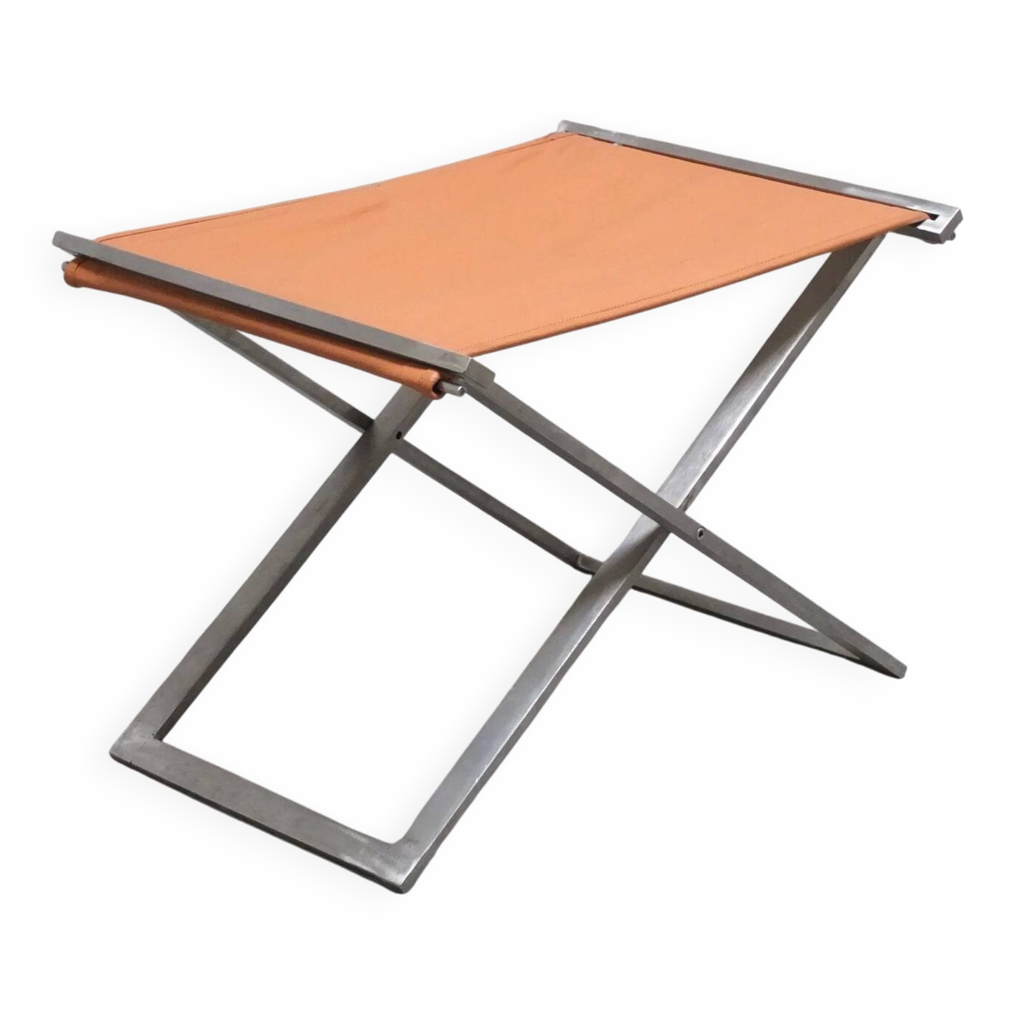 Tabouret pliant en cuir cognac et acier par Michael Christensen, années 1960.