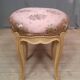 Pouf laqué style Louis XV