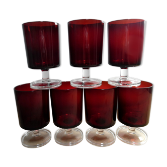 Set de 7 verres à pied ,bordeaux