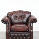 Fauteuil Chesterfield en cuir marbré rouge de style anglais