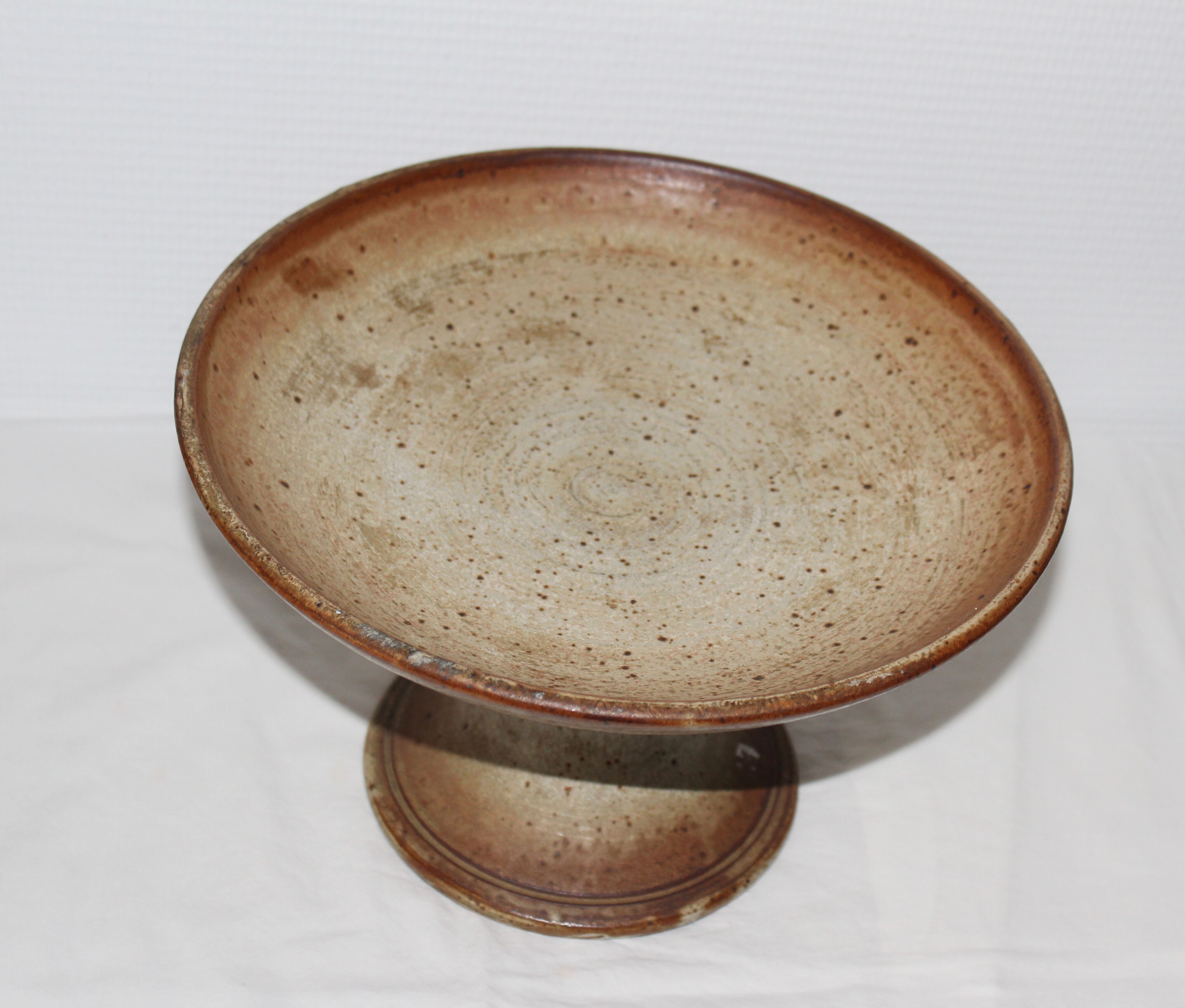 Stoneware serving dish