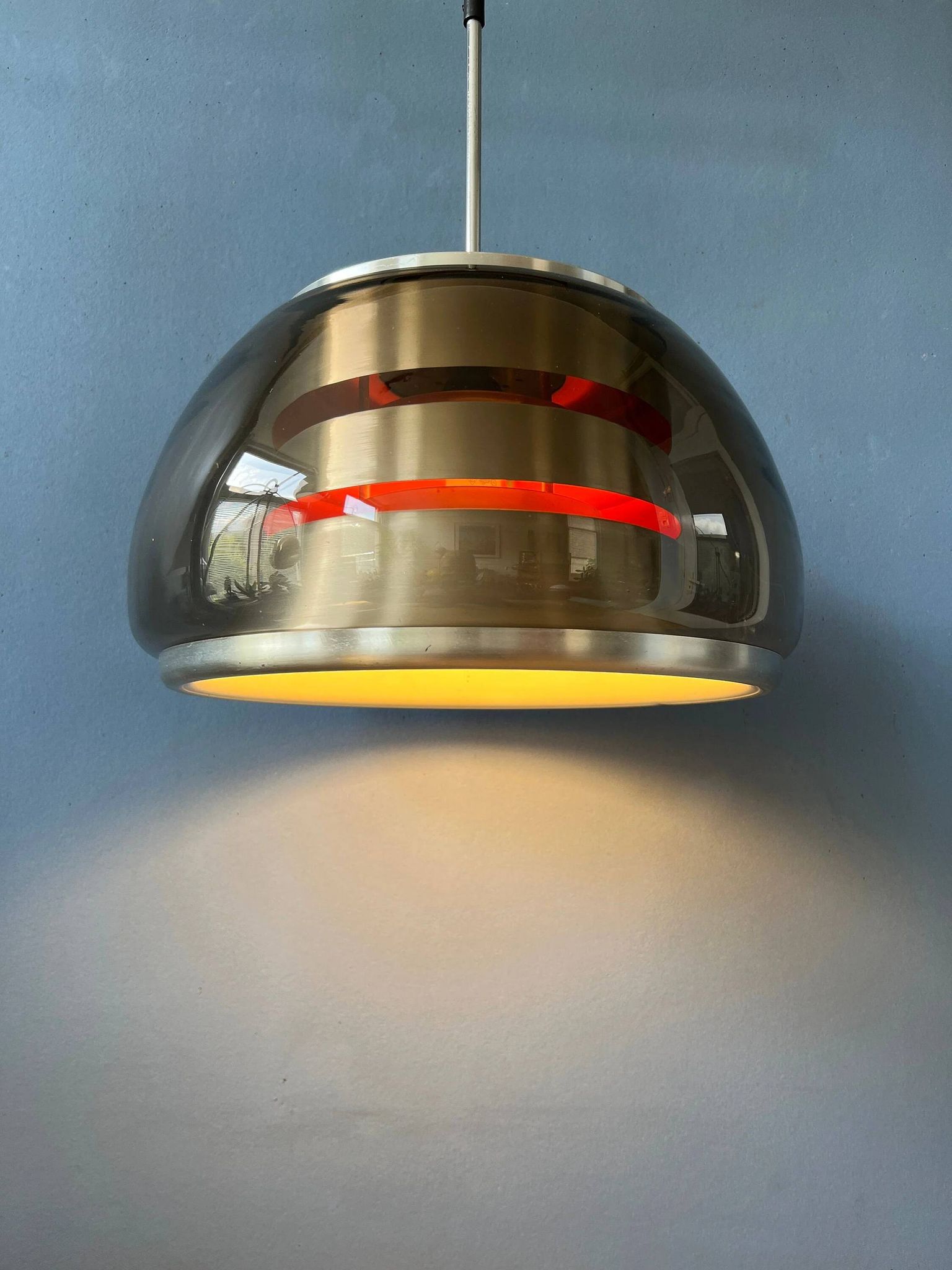 Suspension Space Age vintage 1970s in smoked glass