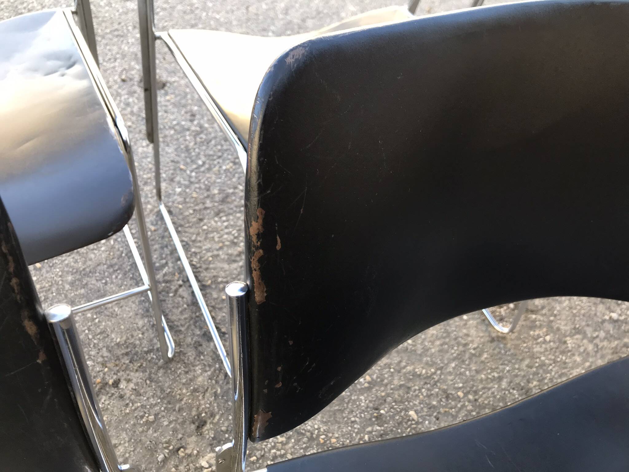 Set of 6 designer metal chairs from the 20th century David Rowland