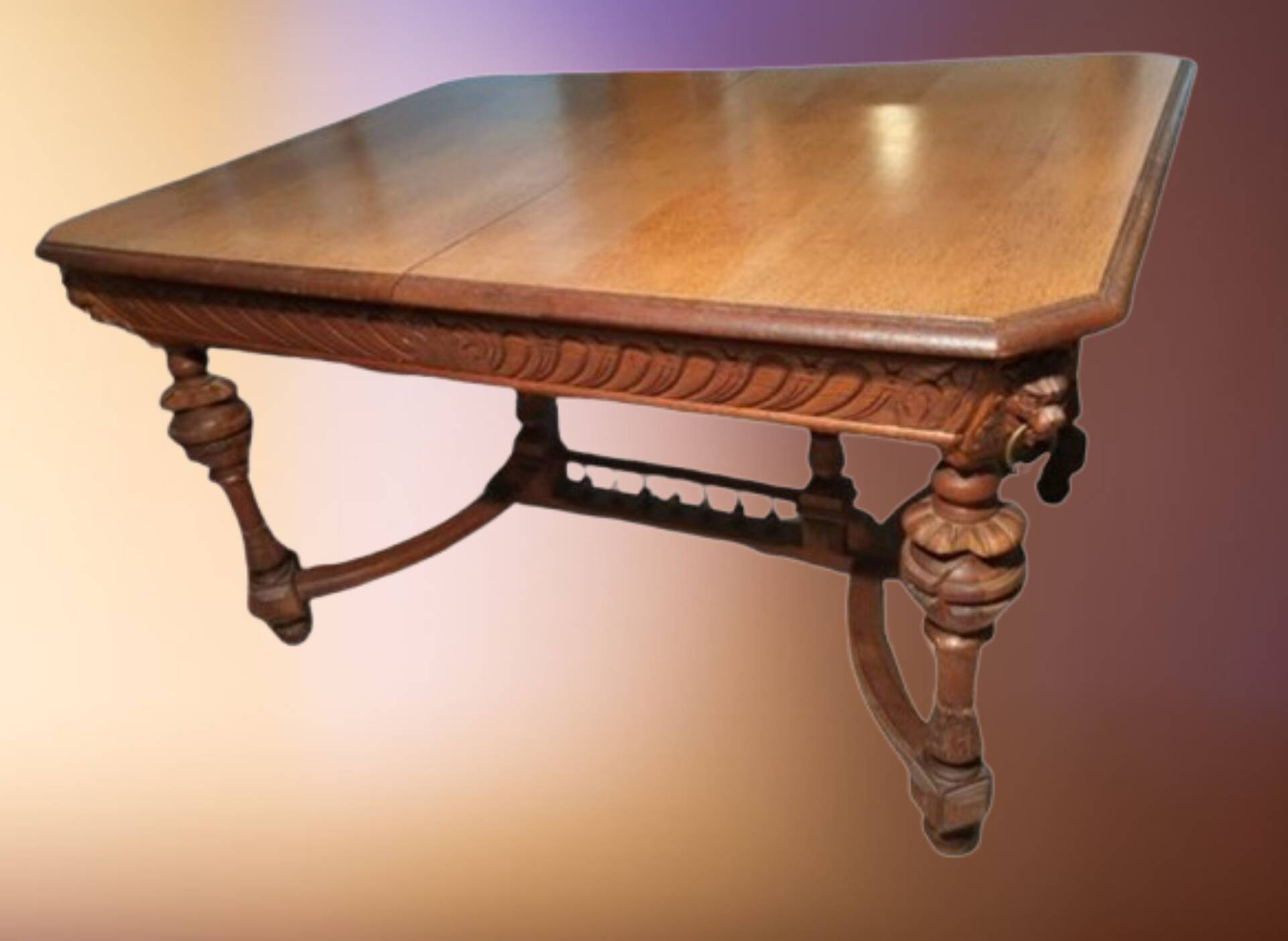 Table en chêne têtes de lion