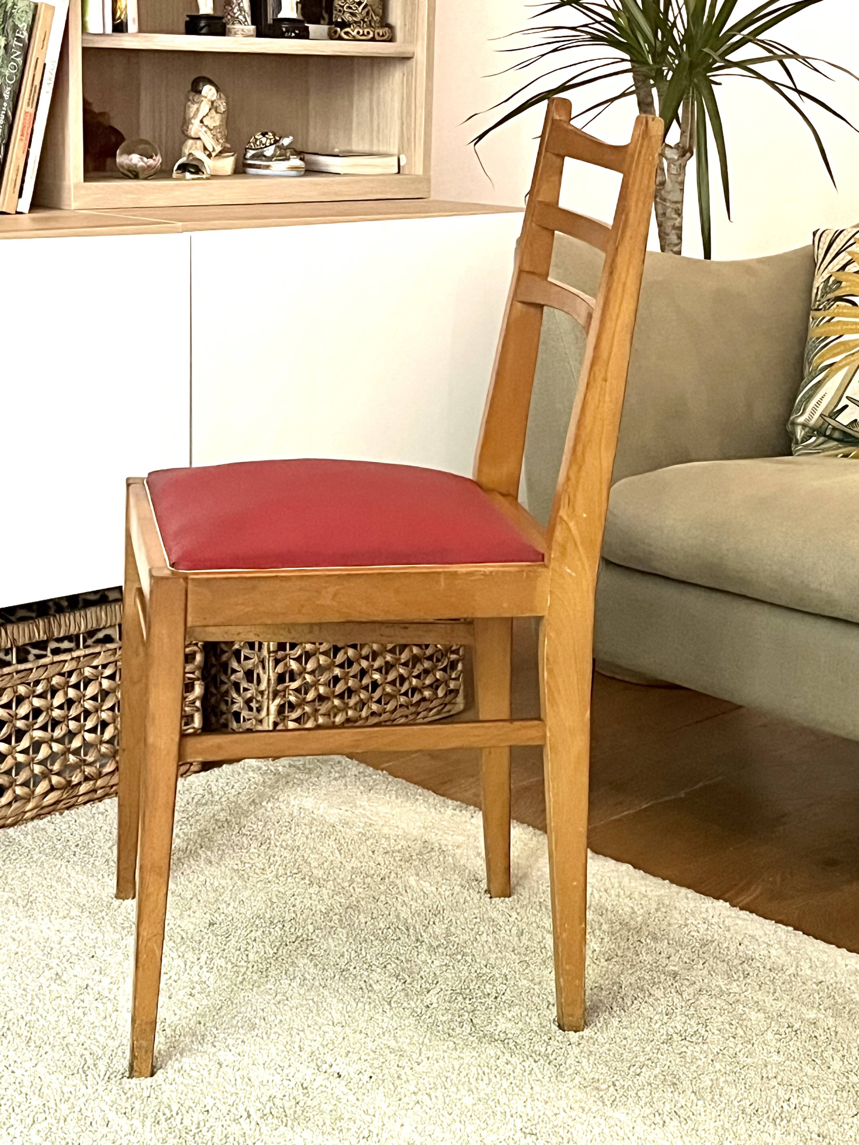 Set of 5 vintage chairs - Beech wood - Faux leather - 1950s