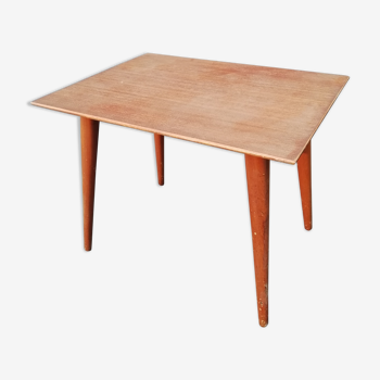 Table basse pieds compas scandinave