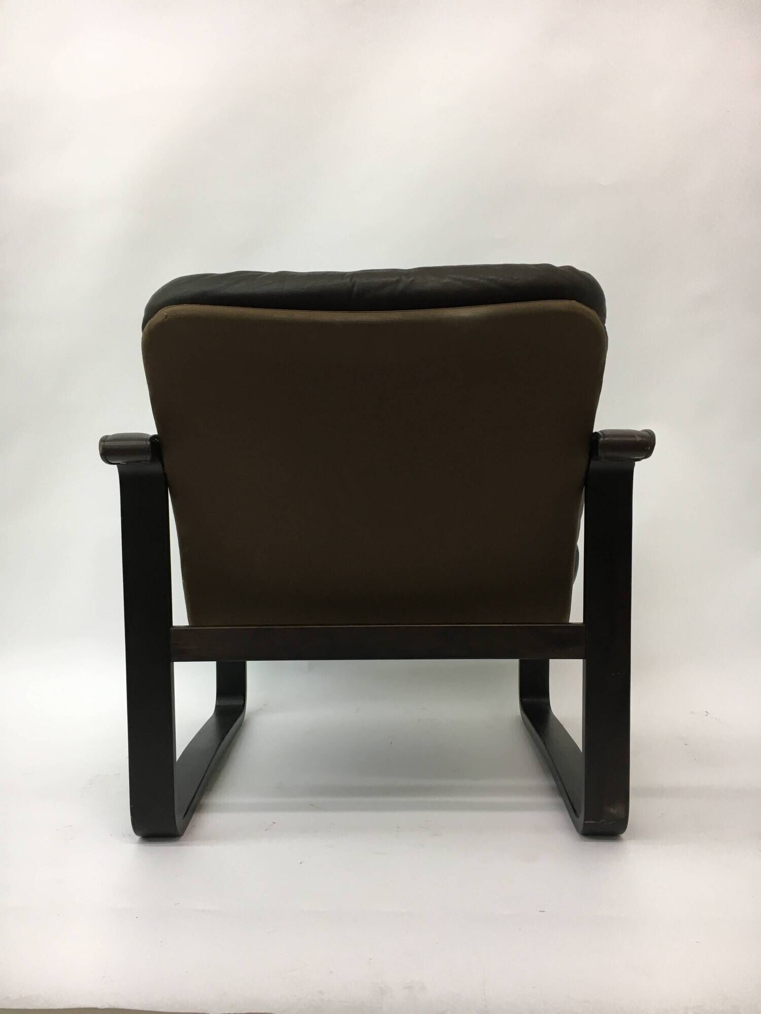 Mid-century design OY BJ Dahlqvist AB Dark Brown Leather safari lounge chai