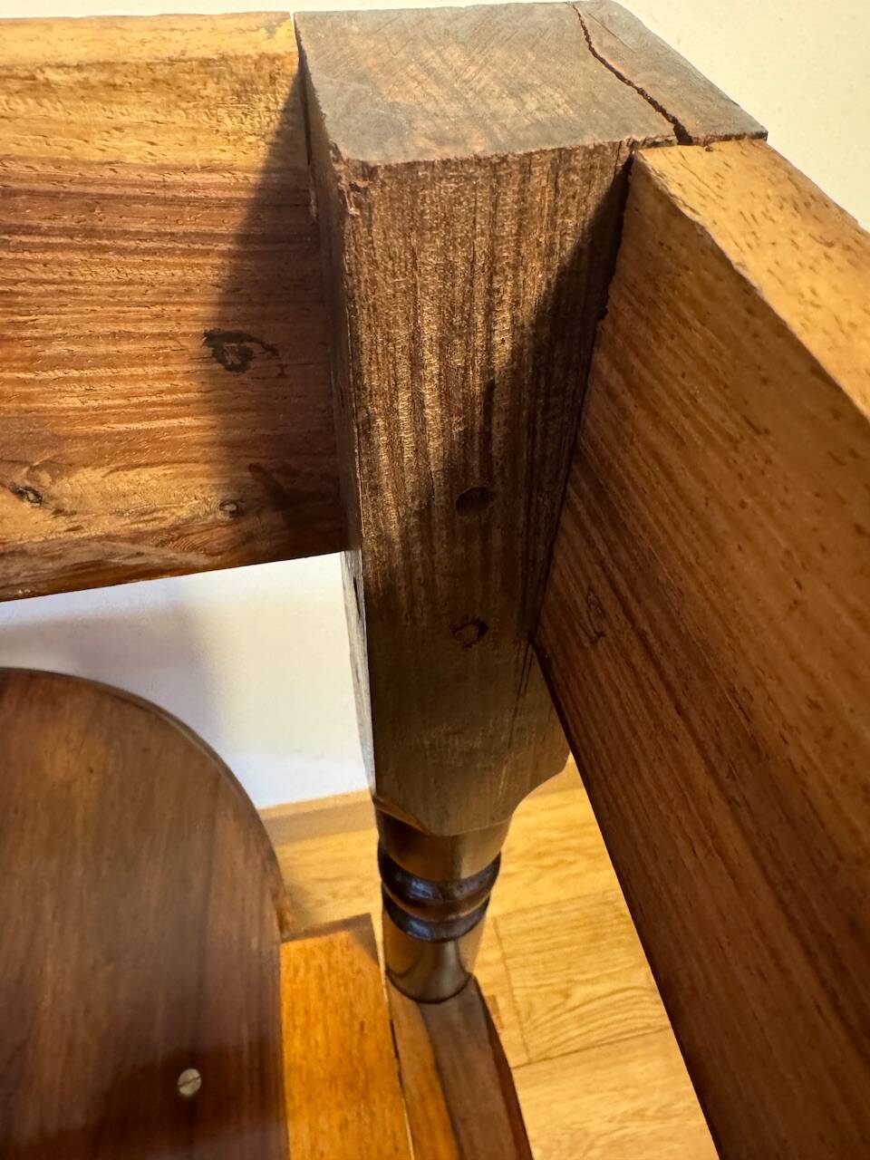 Console in rosewood and burl, early 20th century