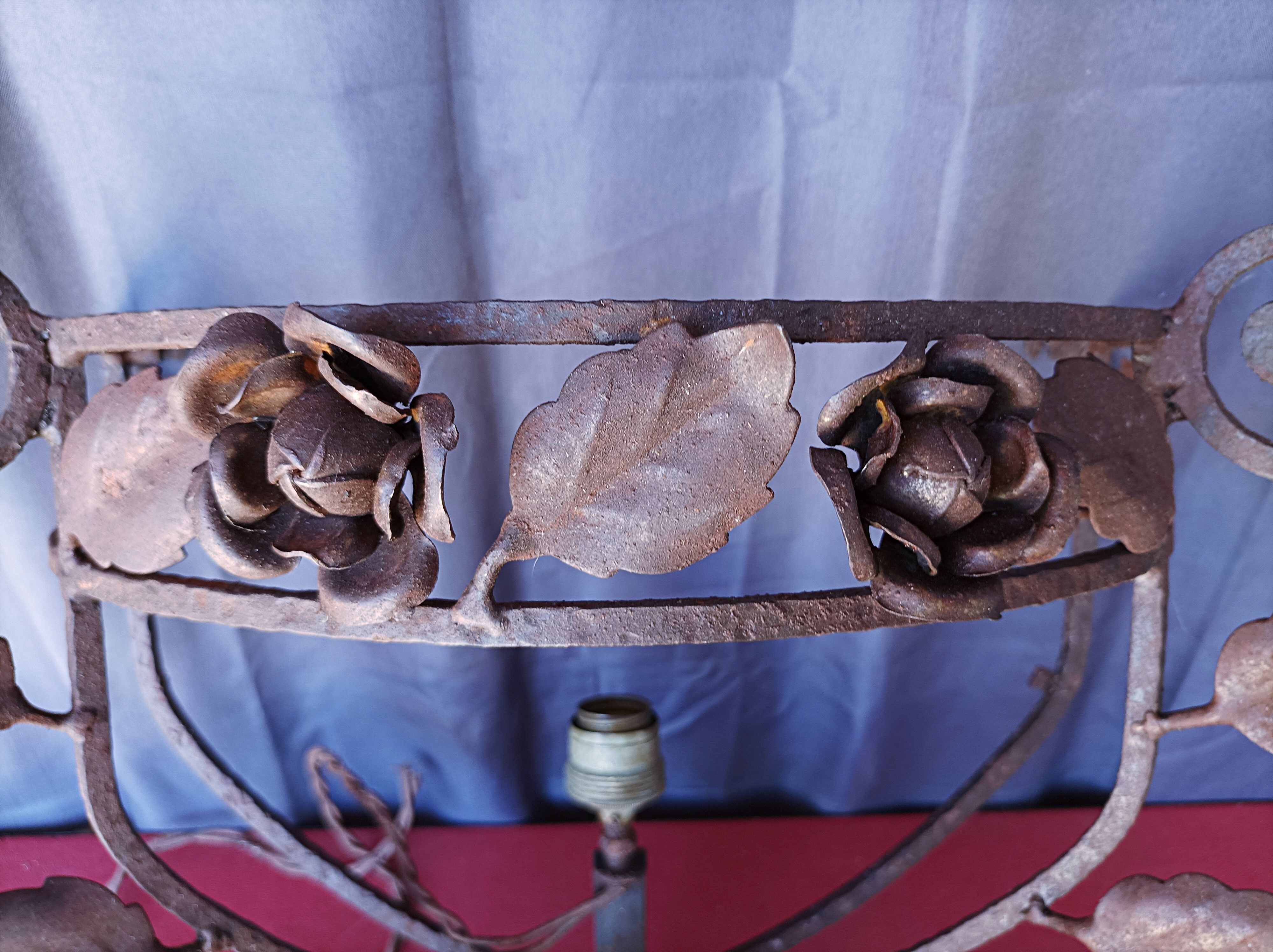 Art Deco wrought iron wall lamp