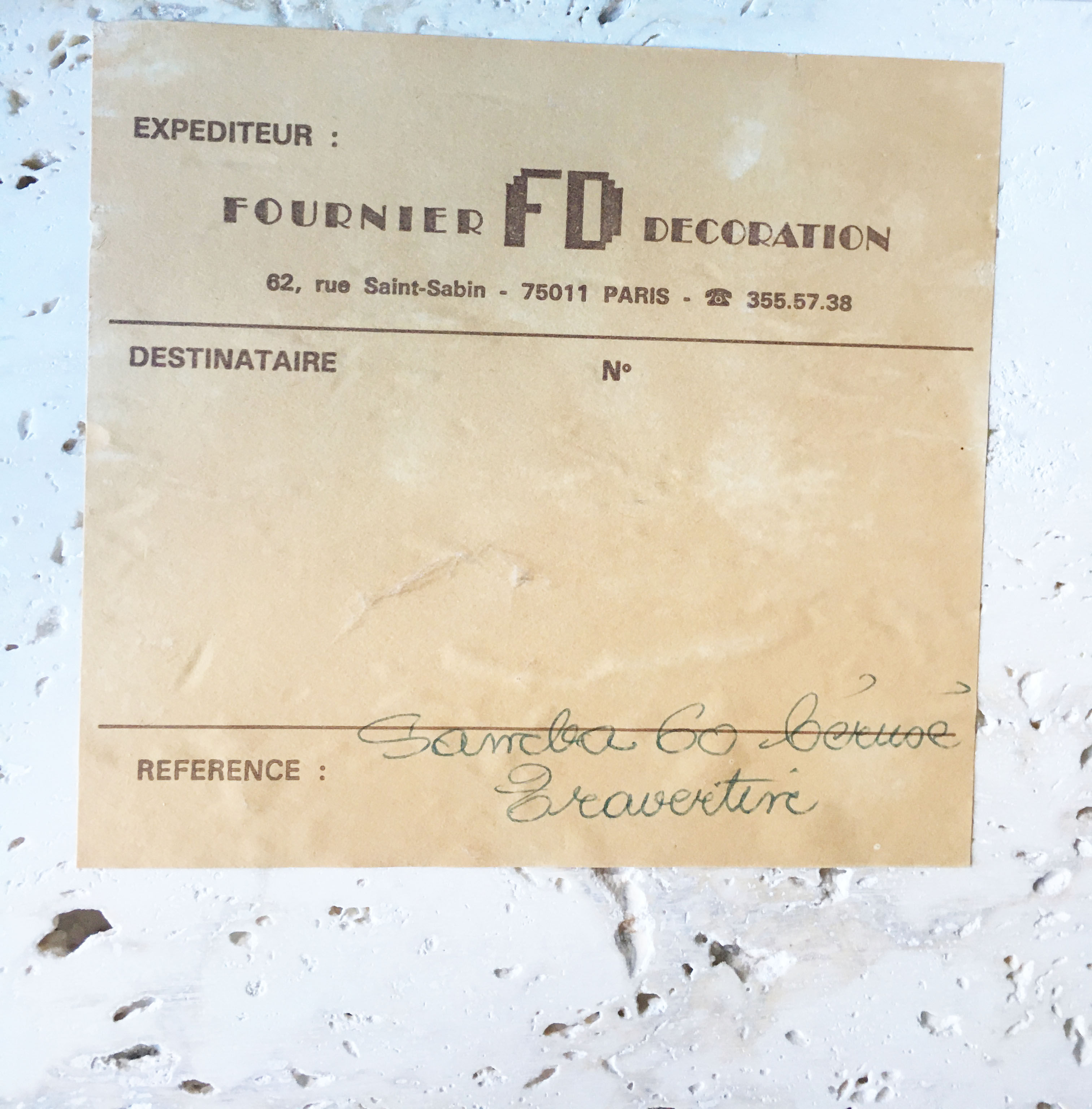 Side table or harness in travertine 1970