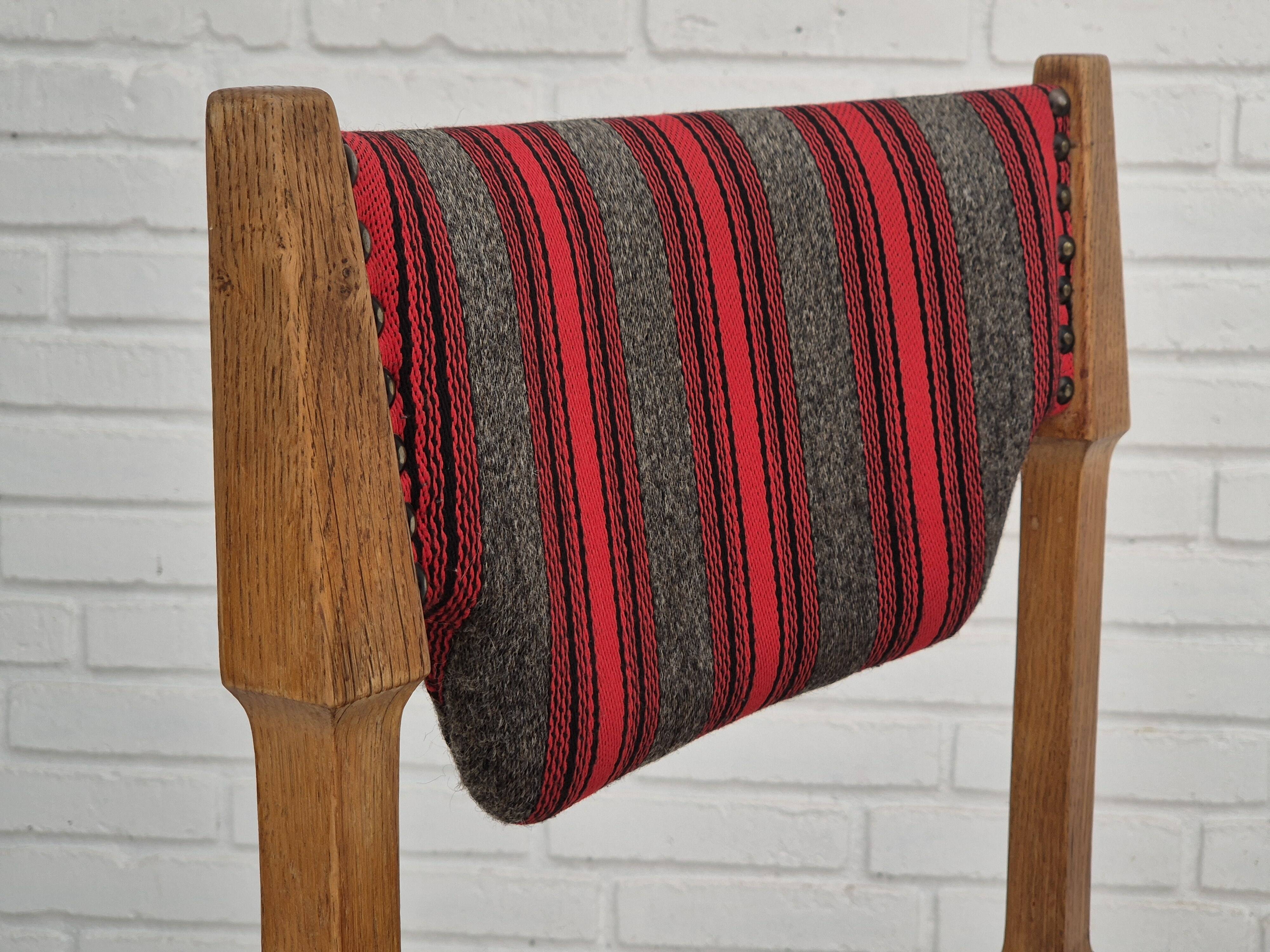 1970s, Danish set of 4 dining chairs, original condition, oak, wool.