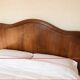 Antique Louis XV double bed in solid wood 140x190.