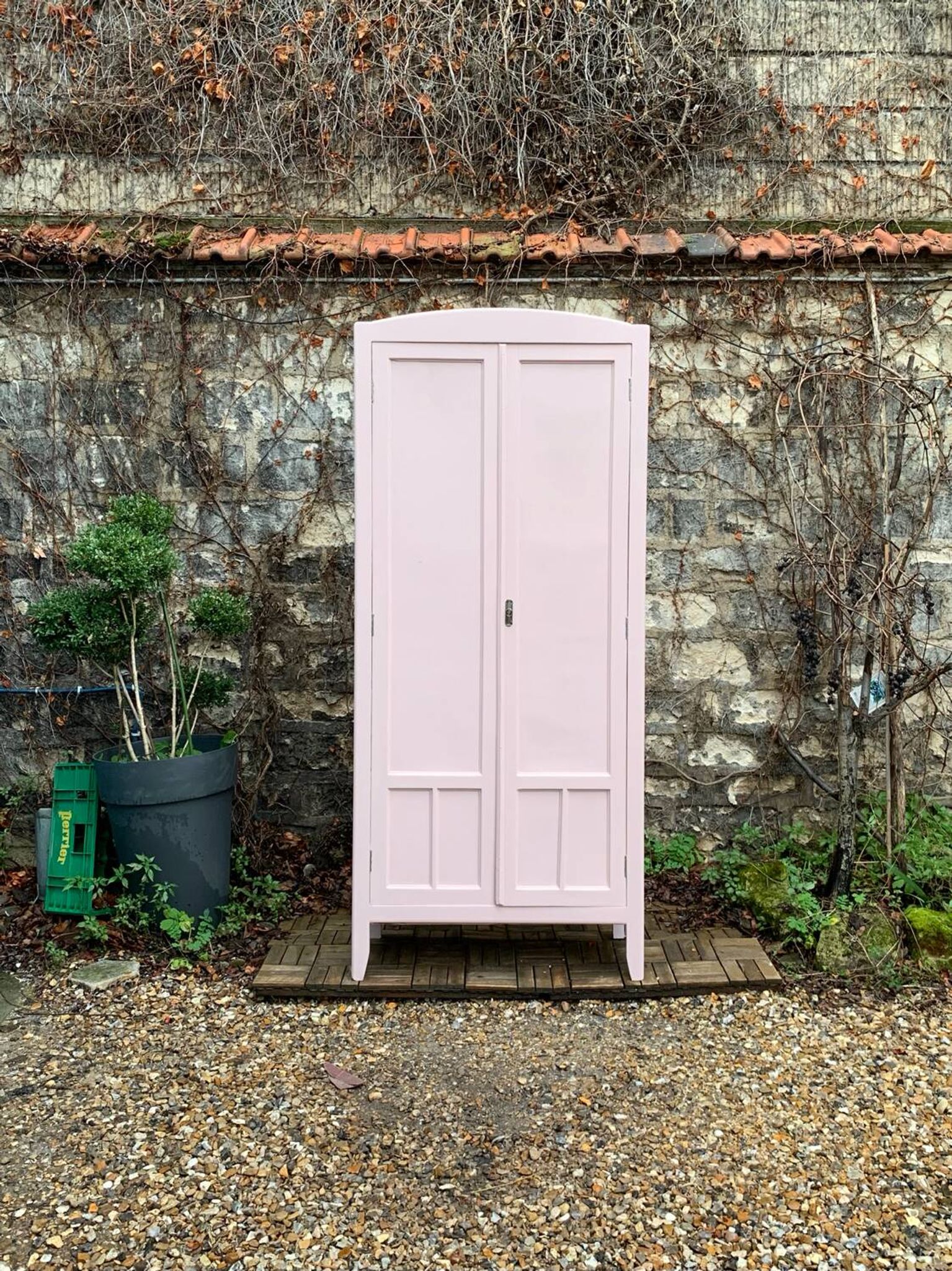 Parisian Art Deco wardrobe rose 1930