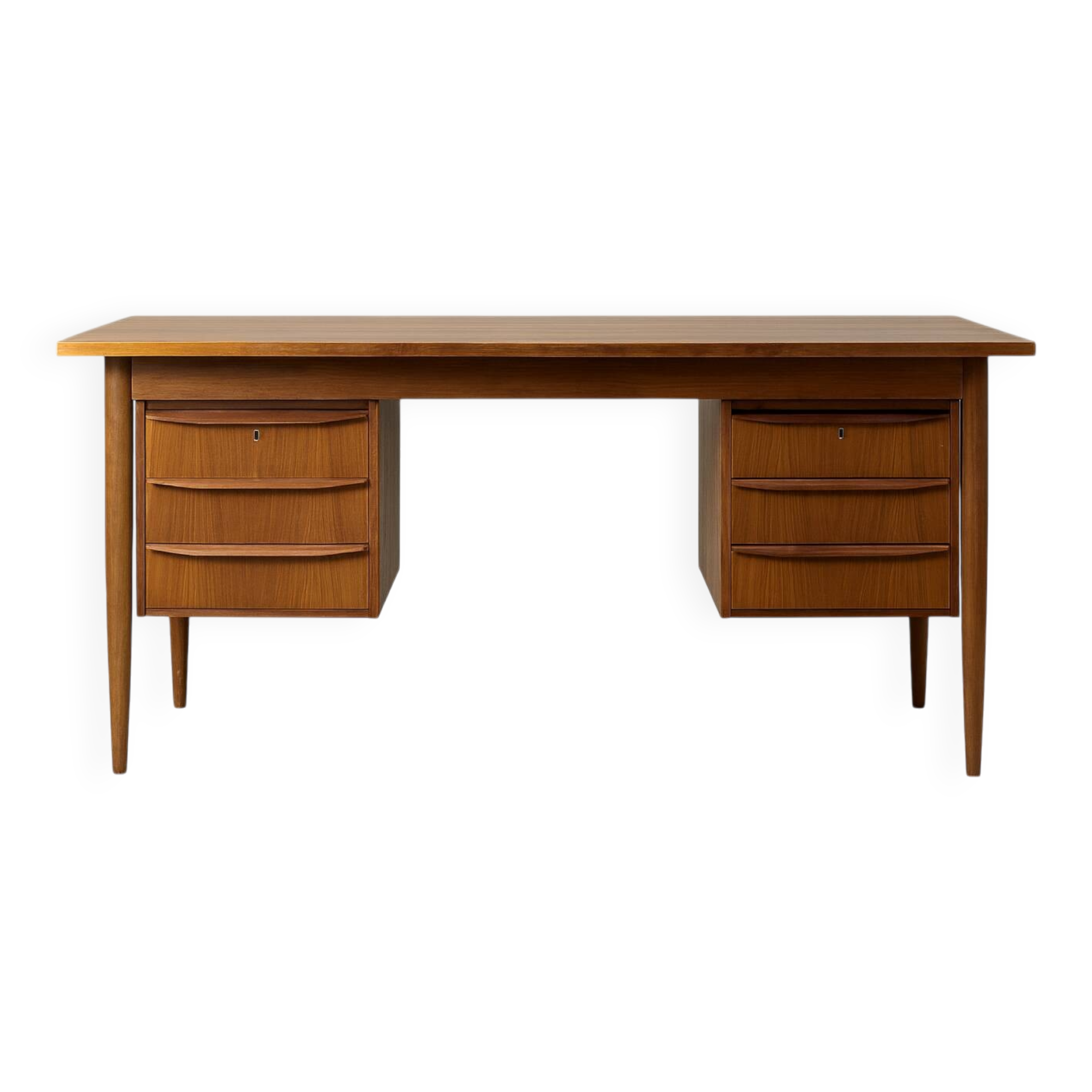 Vintage Danish desk – Tibergard design (1960s/70s)