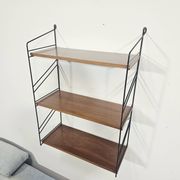 Étagère murale Mid-Century / String / Tomado / années 1970.
