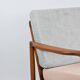 Fauteuil original restauré des années 60, modèle Baczyk, rose poudré et gris, teck