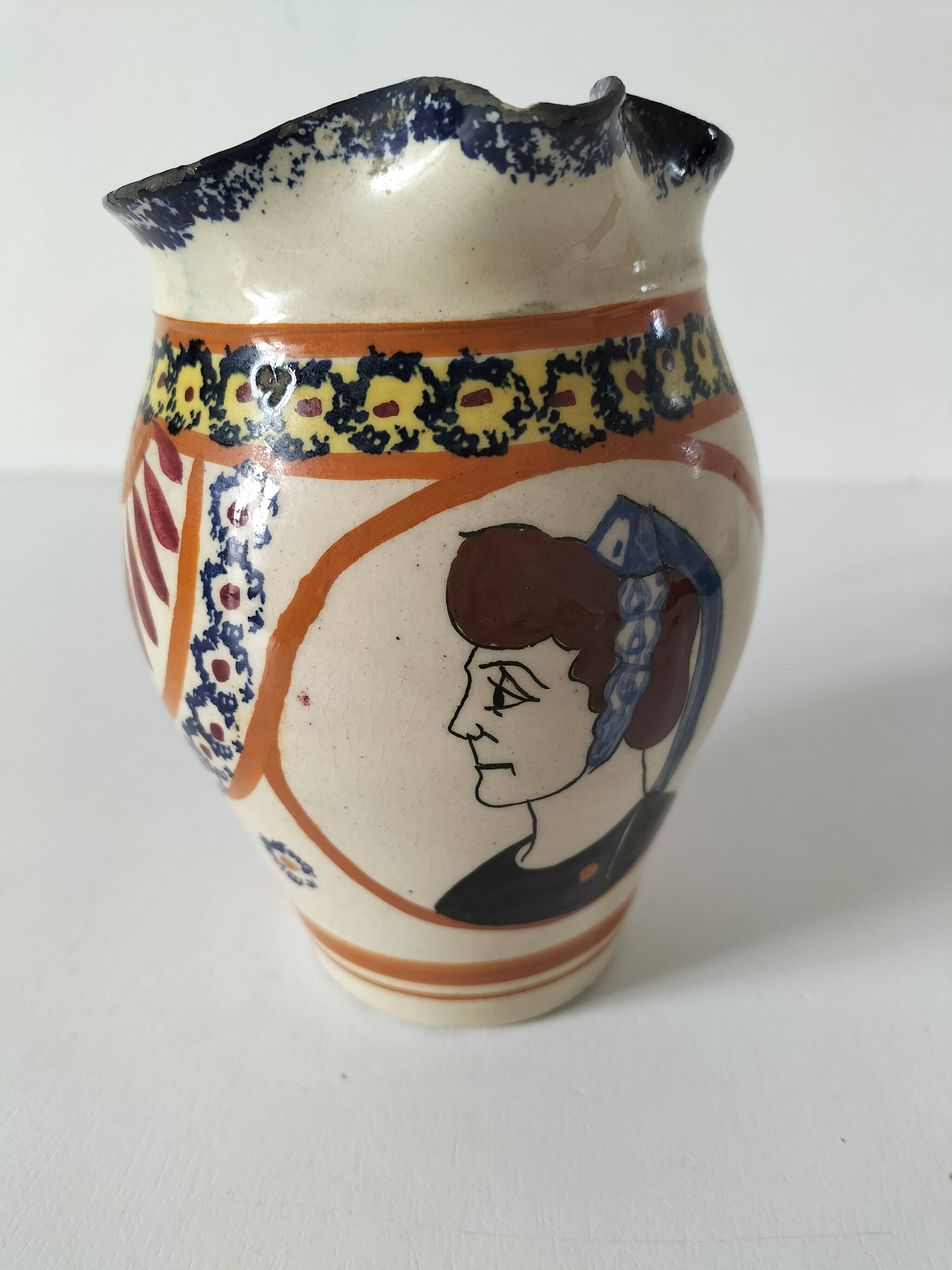 Breton pitcher Henriot Quimper Breton decoration no. 139 circa 1925-1935