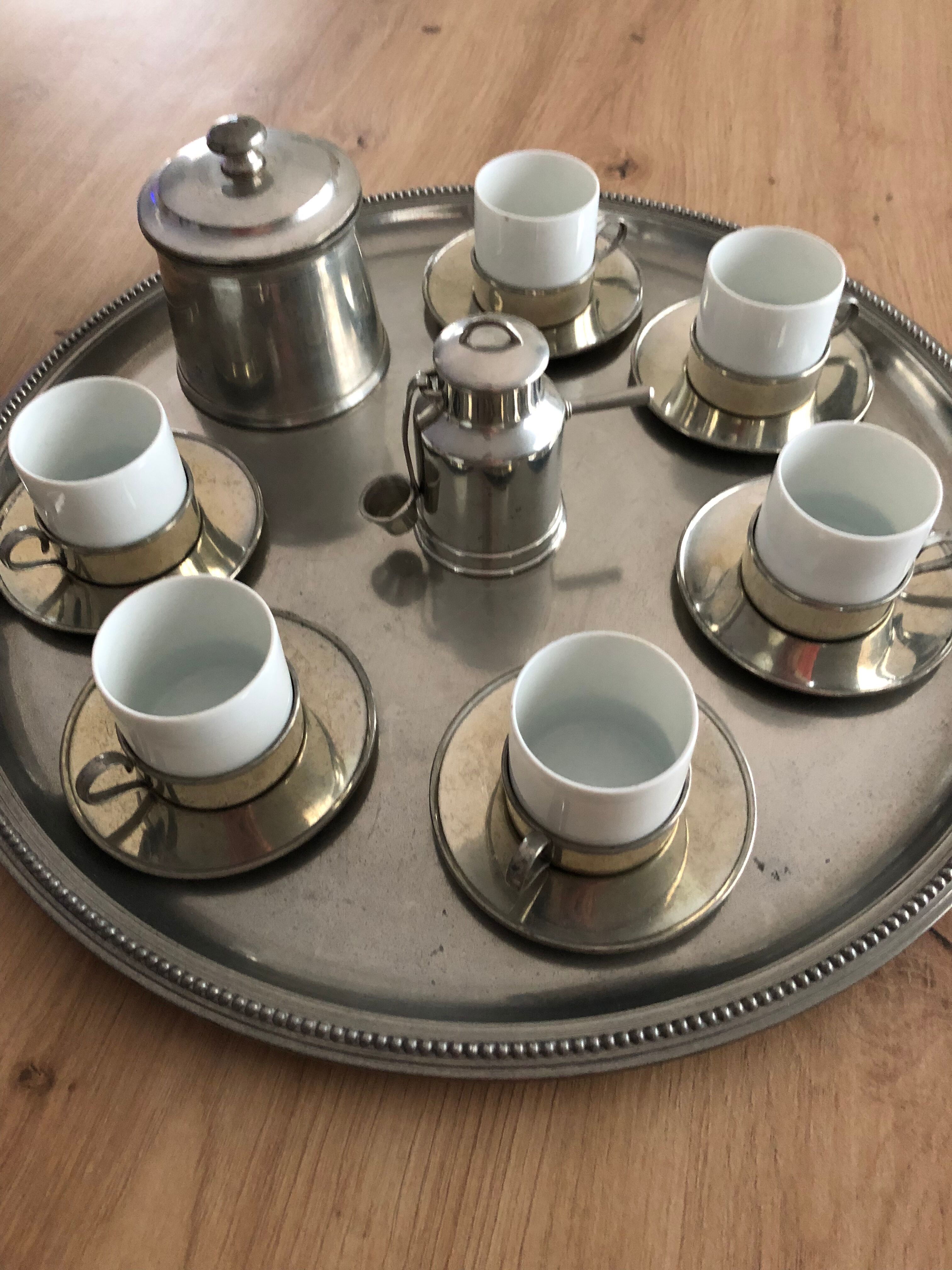 Service à Café En étain Et Porcelaine Limoges – Tasse Et Soucoupe Blanc