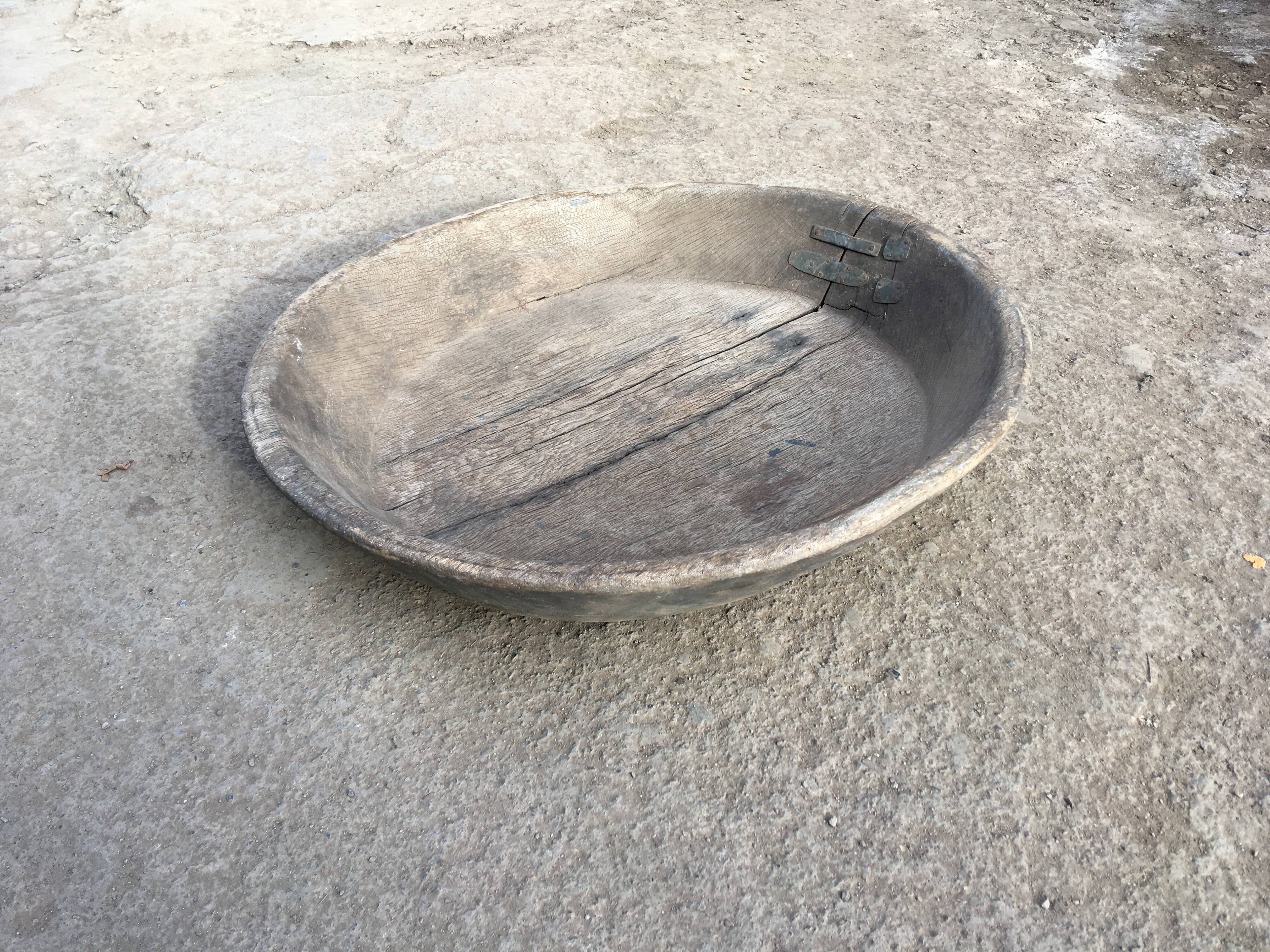OLD BERBER WOODEN COUSCOUS DISH 1