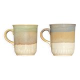 Deux mugs staffordshire