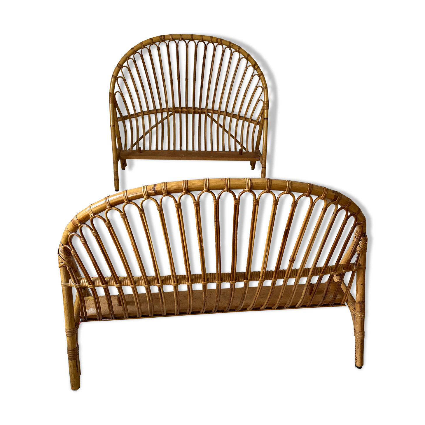 Rattan basket head and foot
