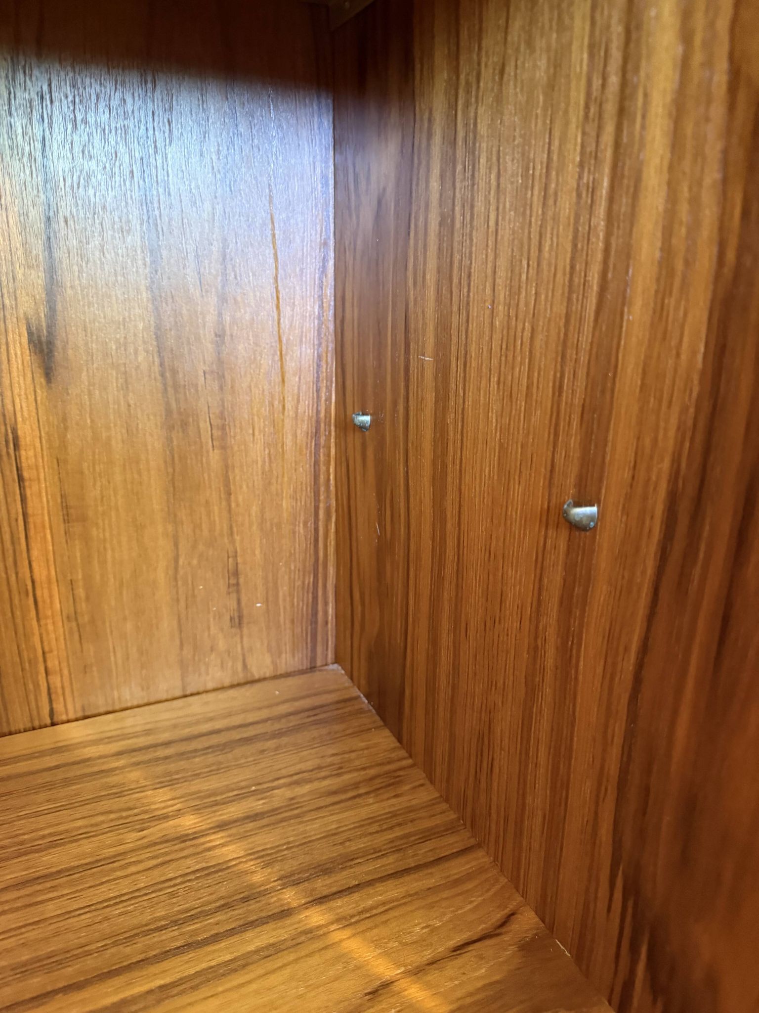 Vintage Scandinavian style sideboard in teak veneer and teak.