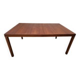 Scandinavian table with extension