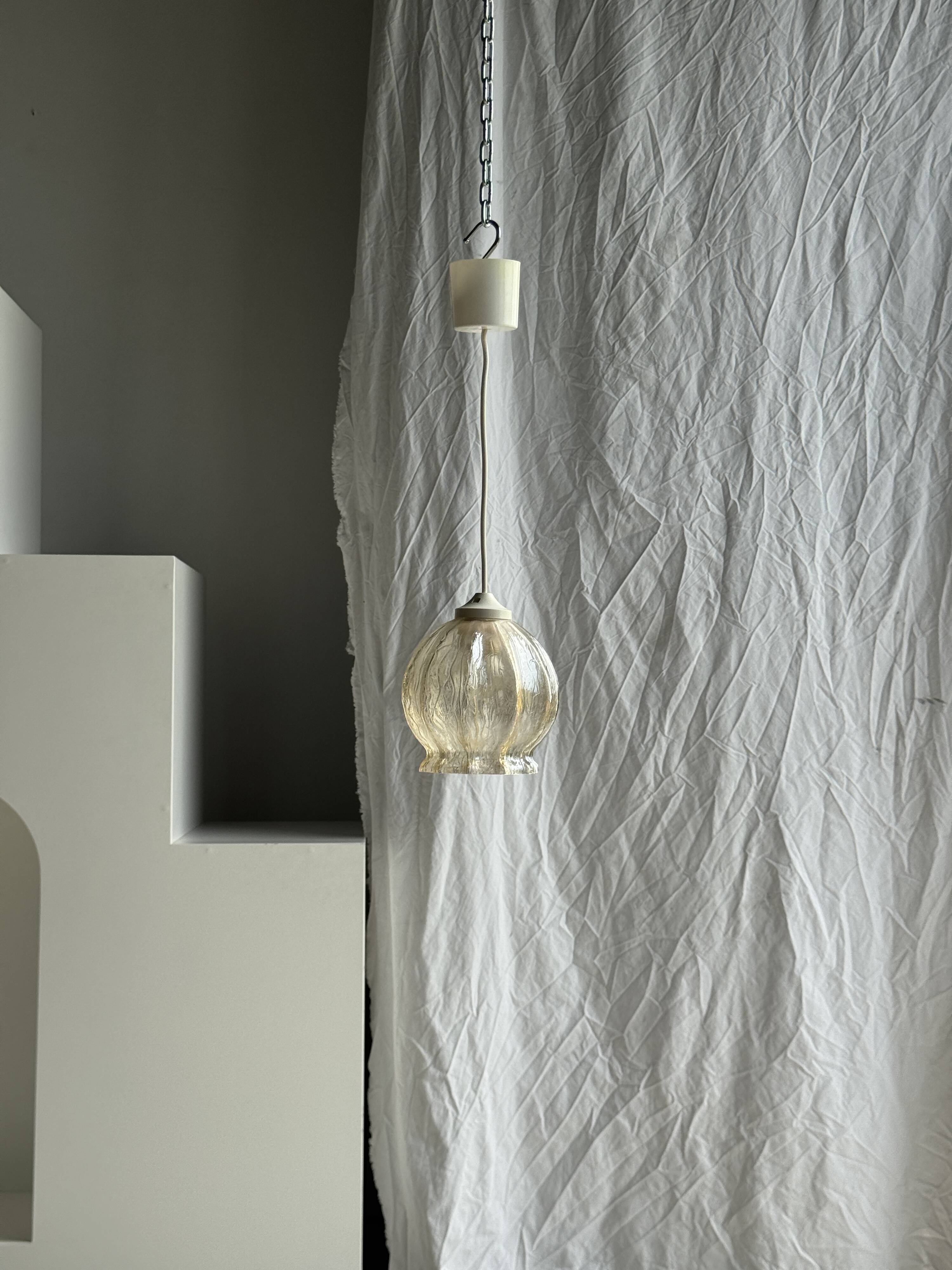 Suspension vintage en verre soufflé