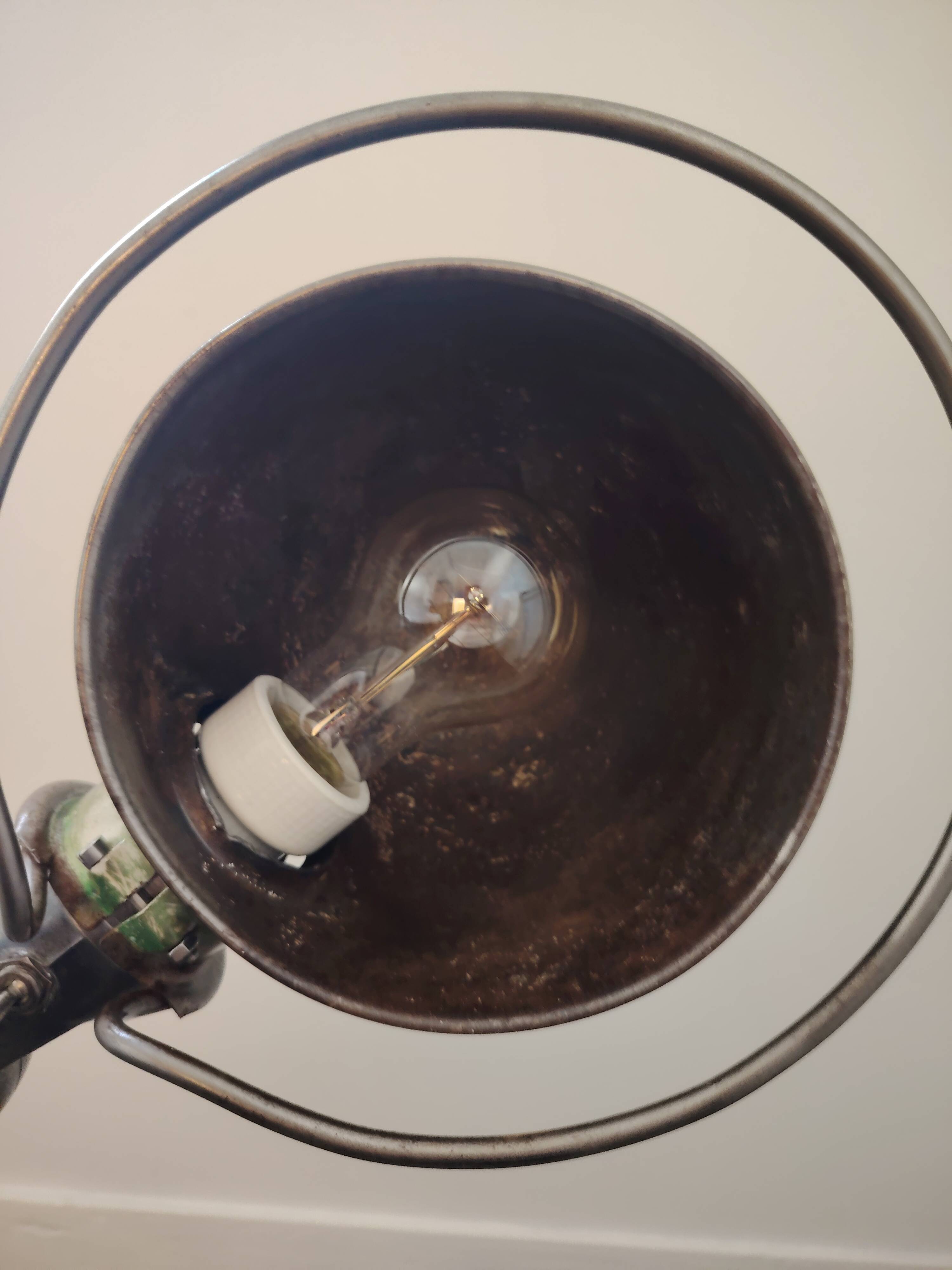 beautiful Jielde workshop lamp.