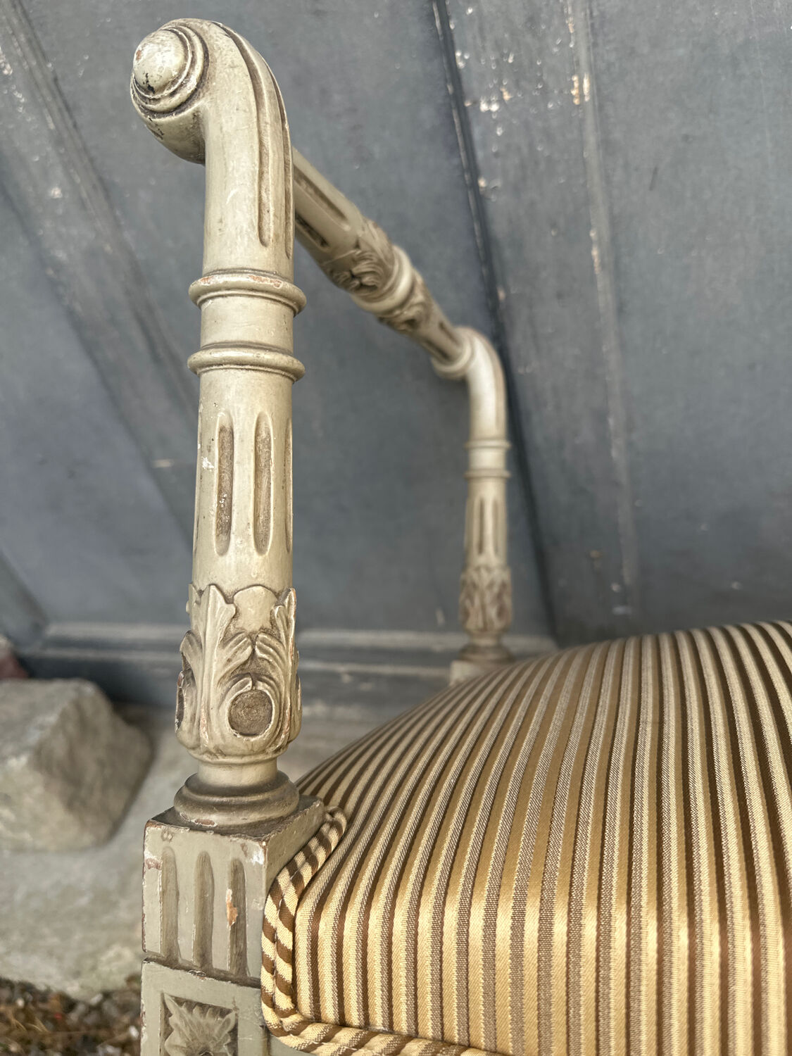 Small painted wooden bench