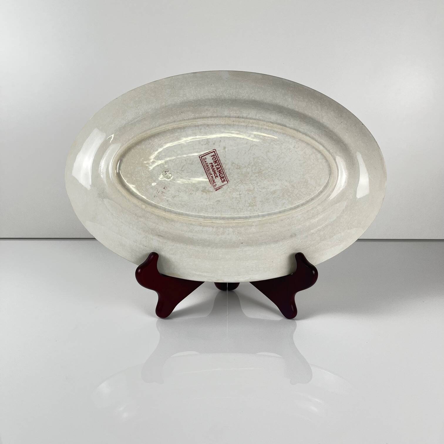 Oval dish "Fontange" Sarreguemines, red, 1920-1950