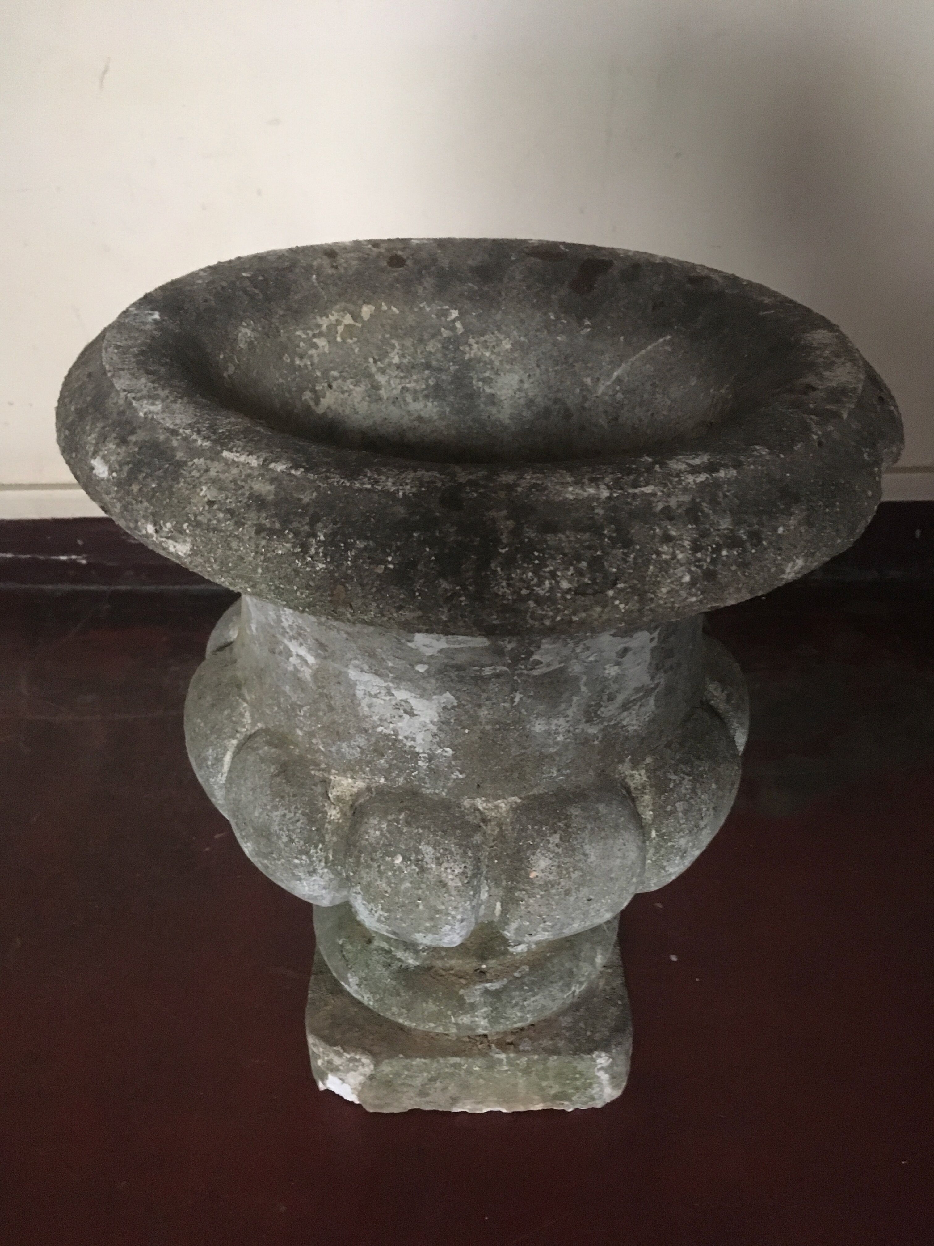 Stone Medici planter , H48cm