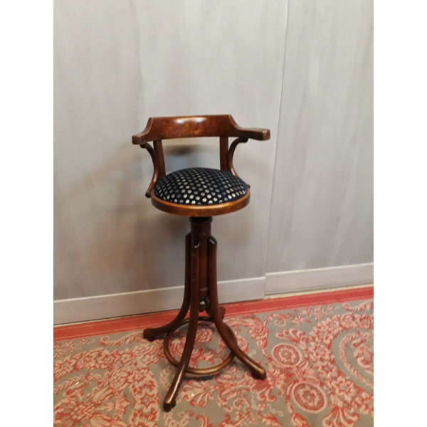 Ancien Fauteuil De Coiffeur Pour Enfant Selency Ancien Fauteuil De Coiffeur Pour Enfant Selency