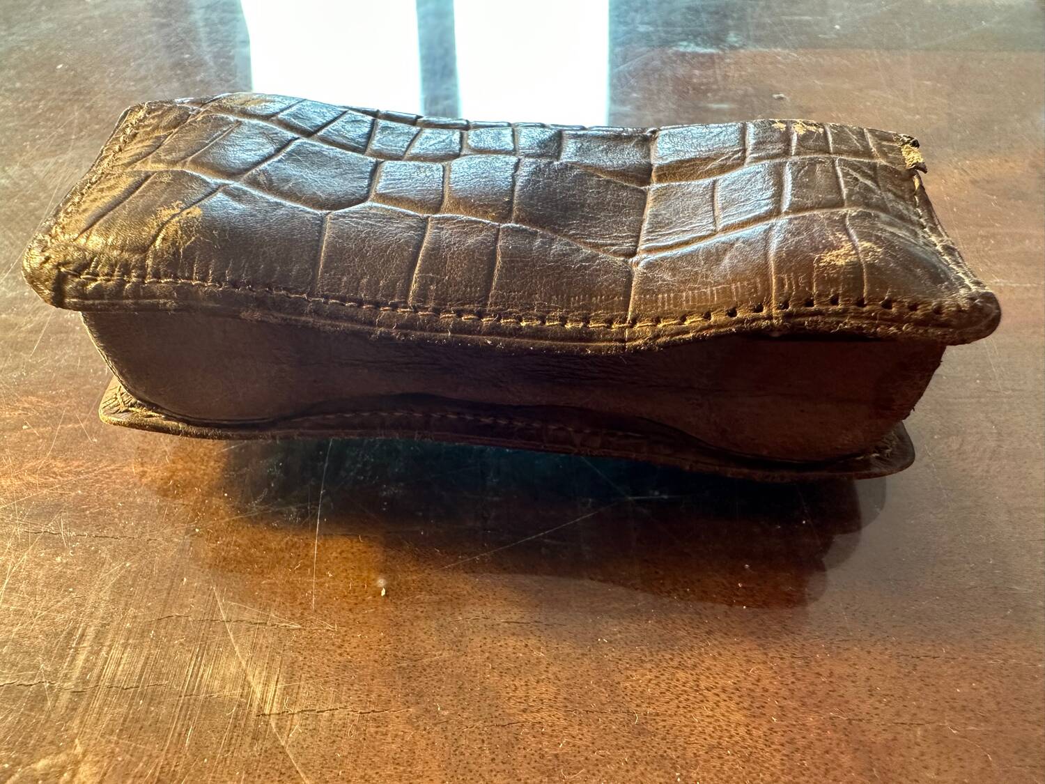Theater binoculars early 20th century - Crocodile case