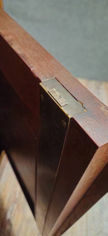 Parisian buffet in Louis XVI style – Mahogany and gilded brass – Marble top –