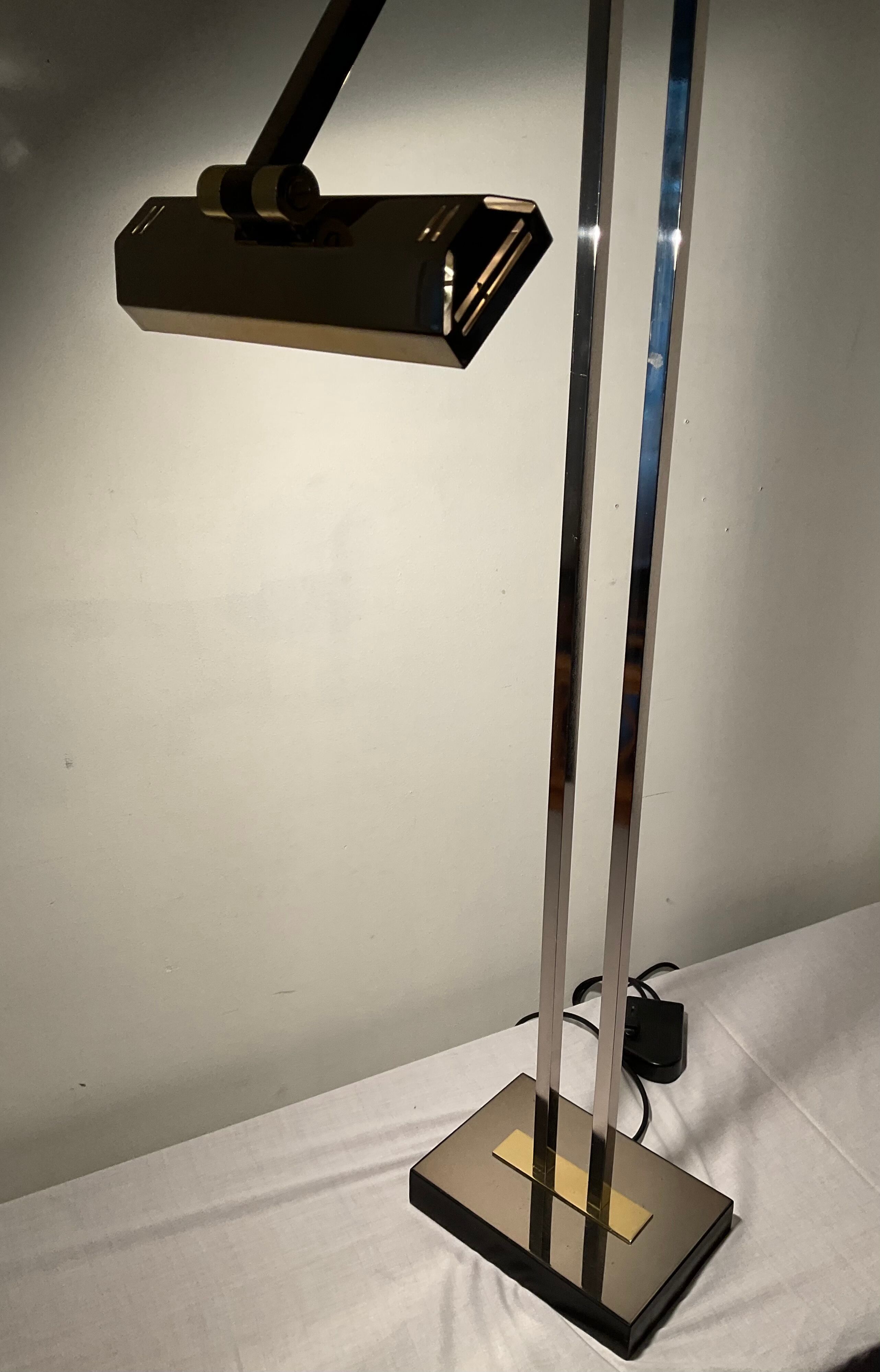 Deknudt brass floor lamp from the 70s