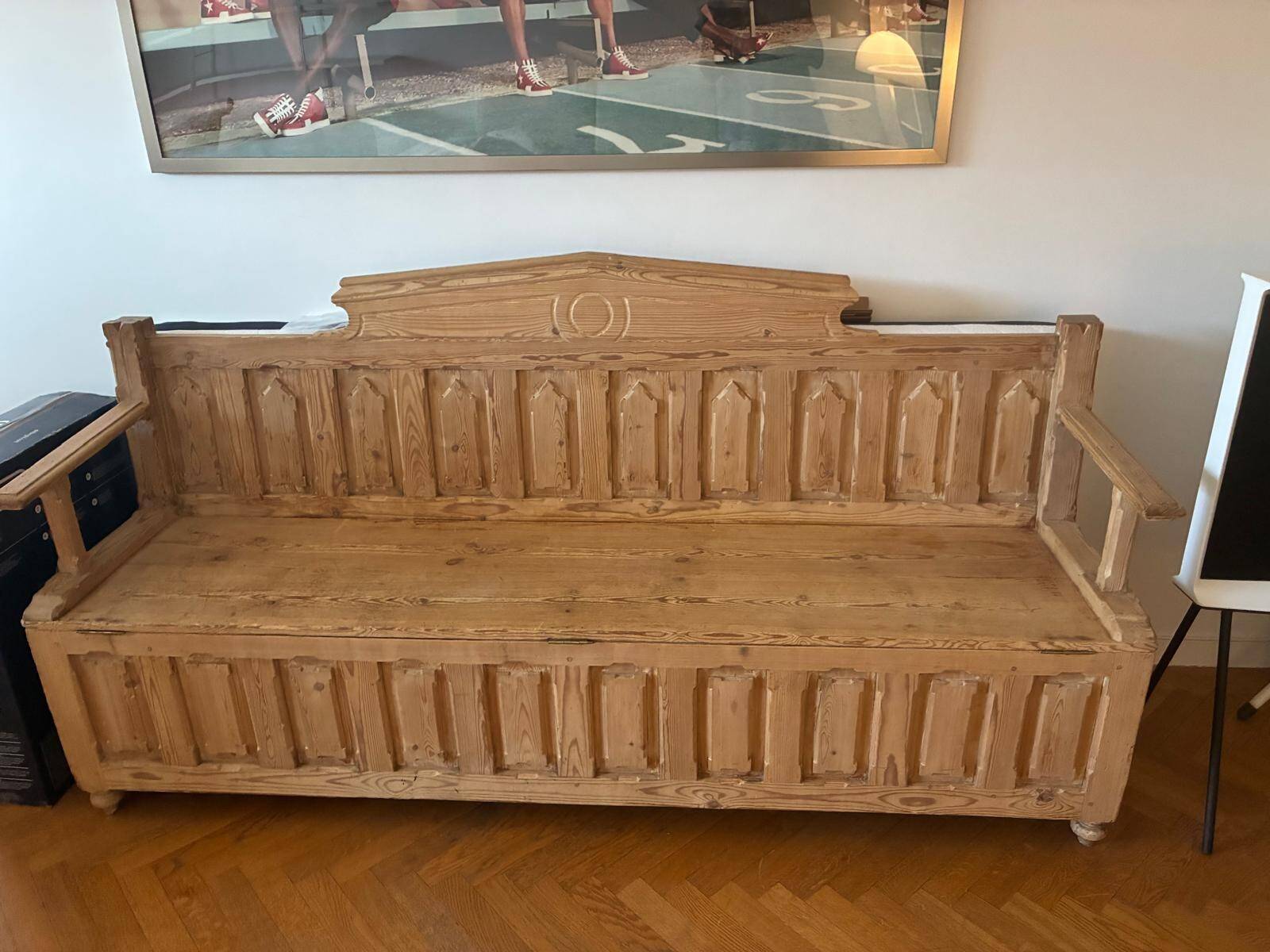 Spanish sofa bed, late 19th century.