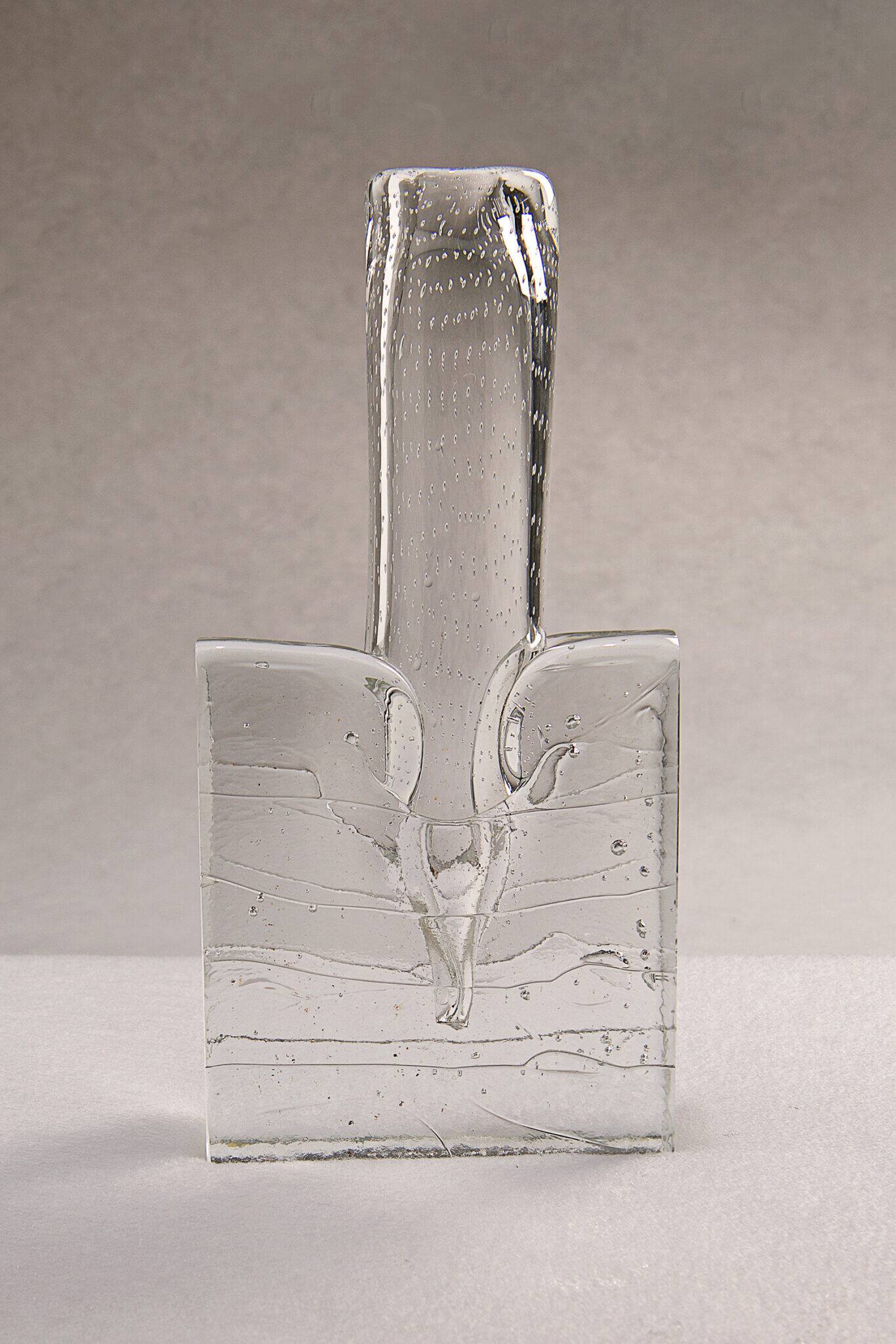 'L'ultimatum' vase in glass