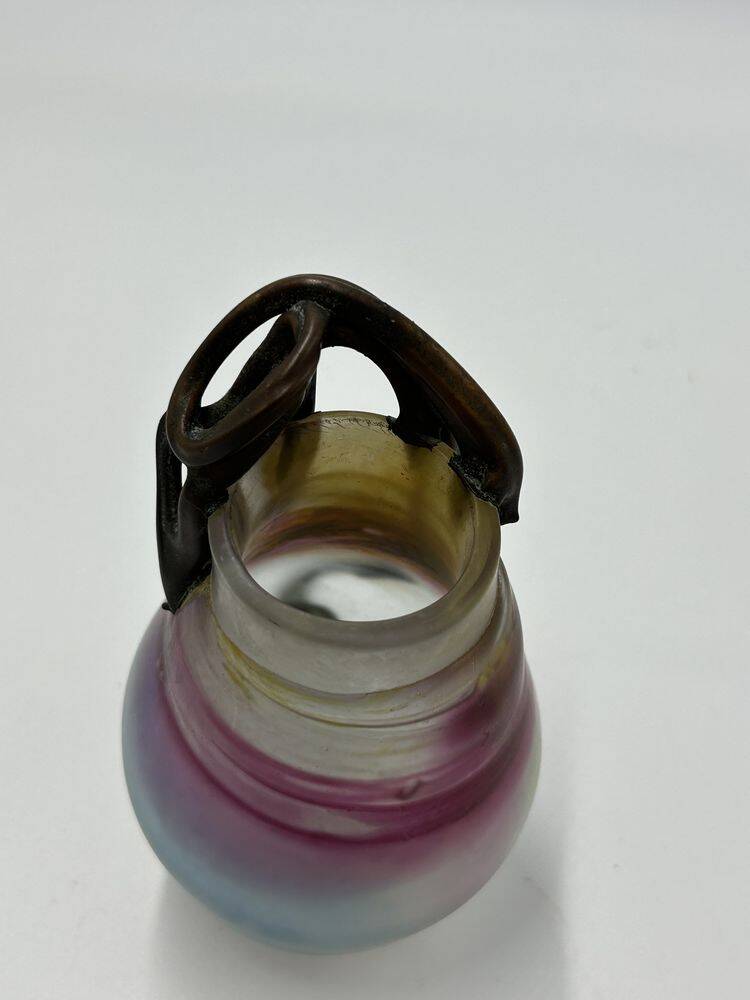 Miniature blown glass vase, Vasile Tubi Vadan, Romania