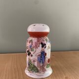 Service en porcelaine japonaise