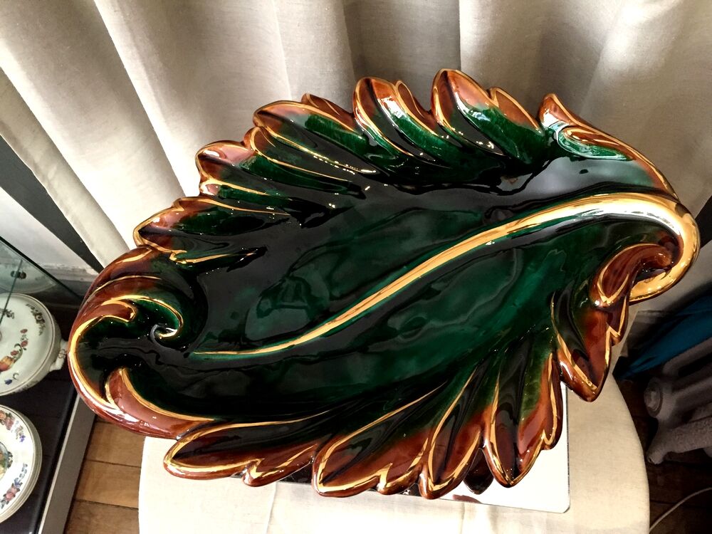 Coupe a fruits en forme de feuille vintage signe rb