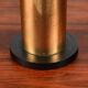 Lampe de table en teck et laiton