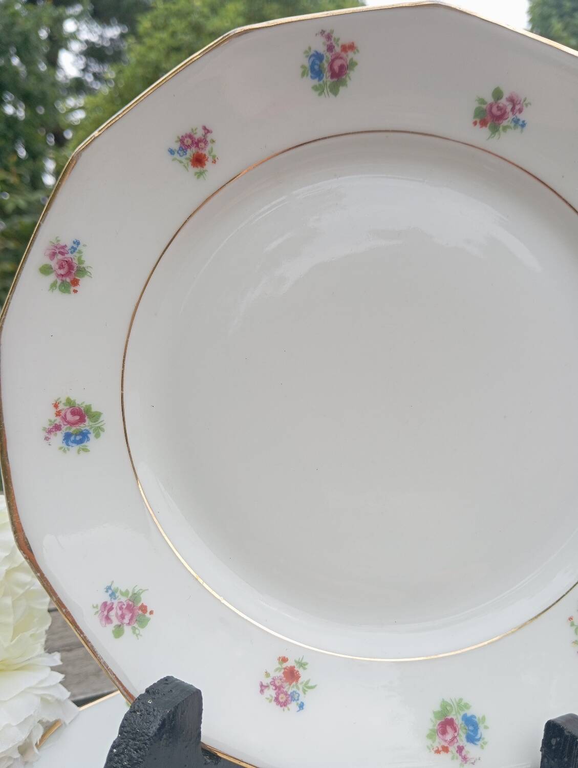 Assiettes à dessert x 7 porcelaine rétro 1920/50 à fleurs, CH-RENOU