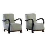 Une paire de fauteuils lounge suédois Art Déco avec accoudoirs courbés, années 1930