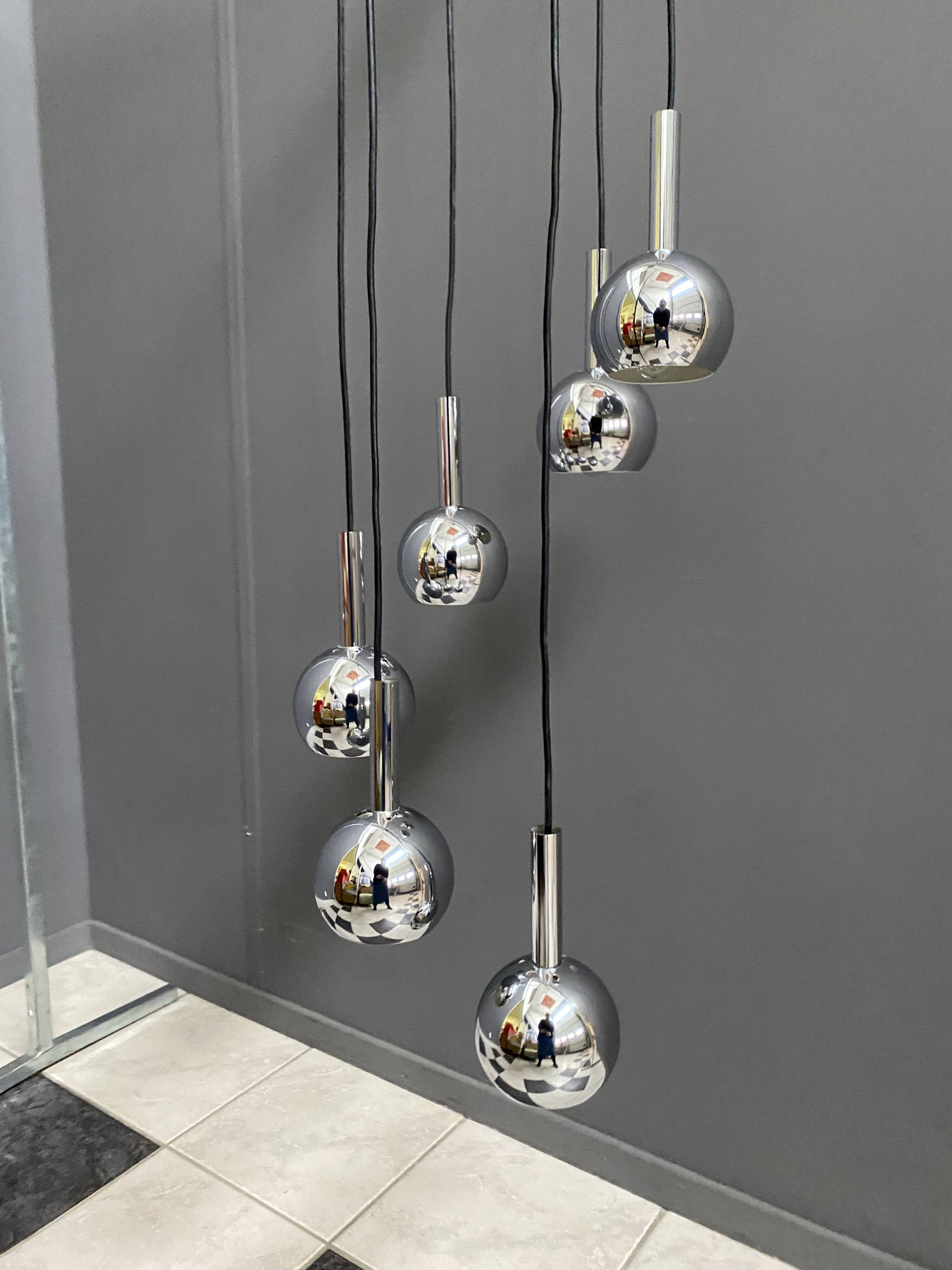 chrome 6 ball sphere lamp 1960s