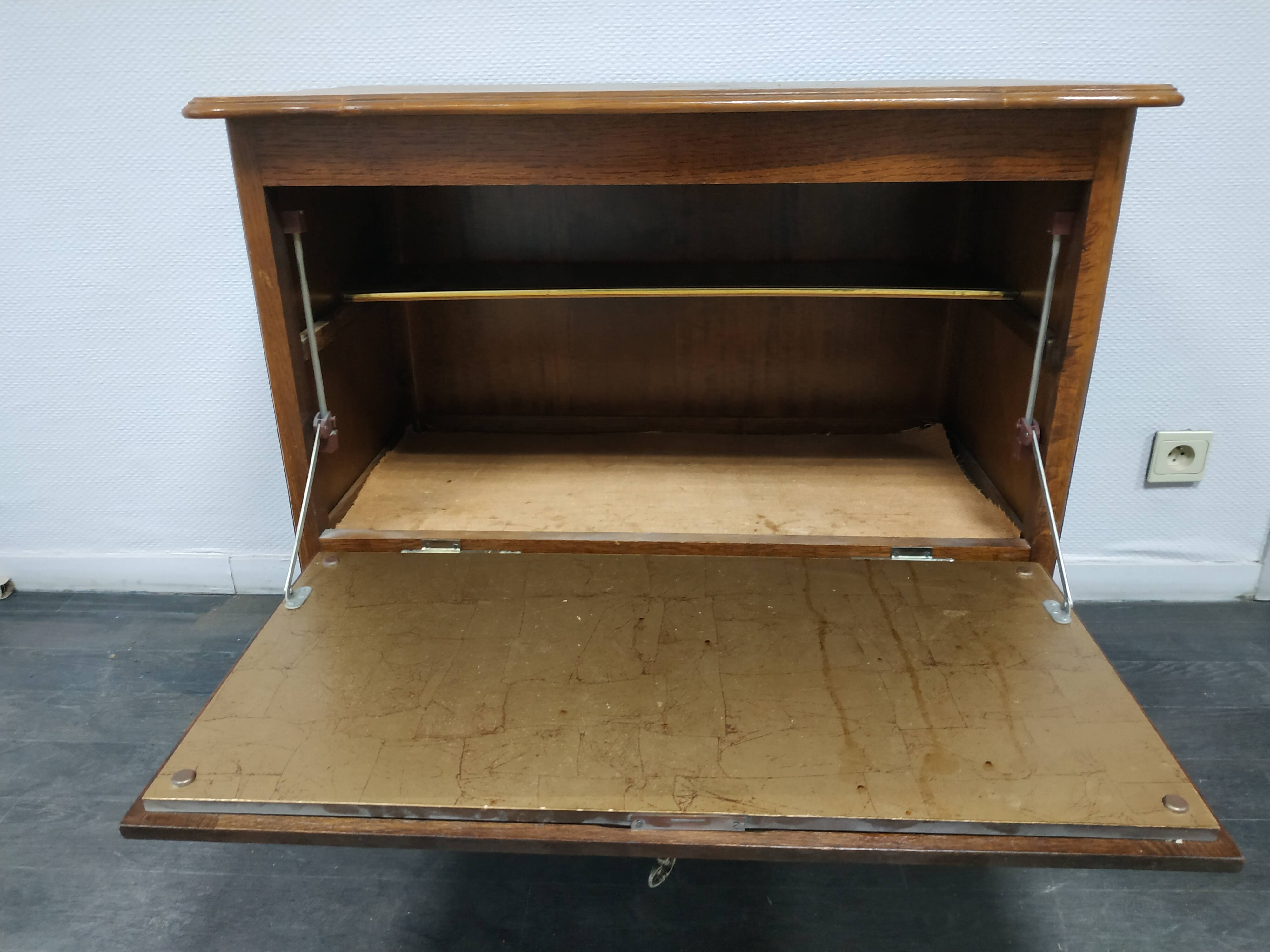 Vintage bar furniture