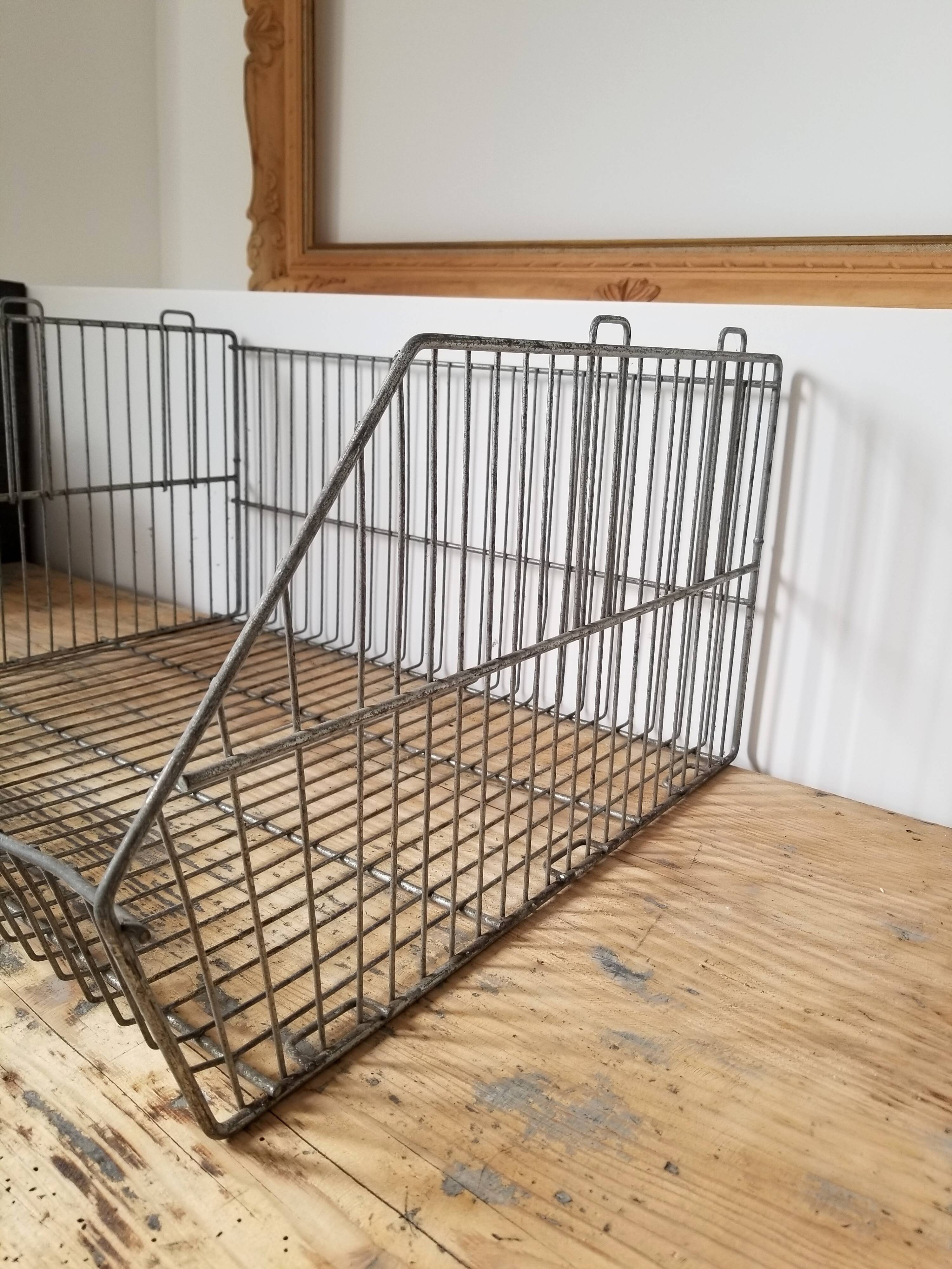 Étagère d'épicerie en métal